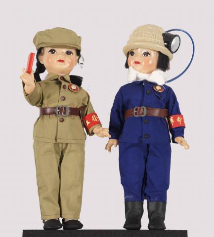 Assorted dolls